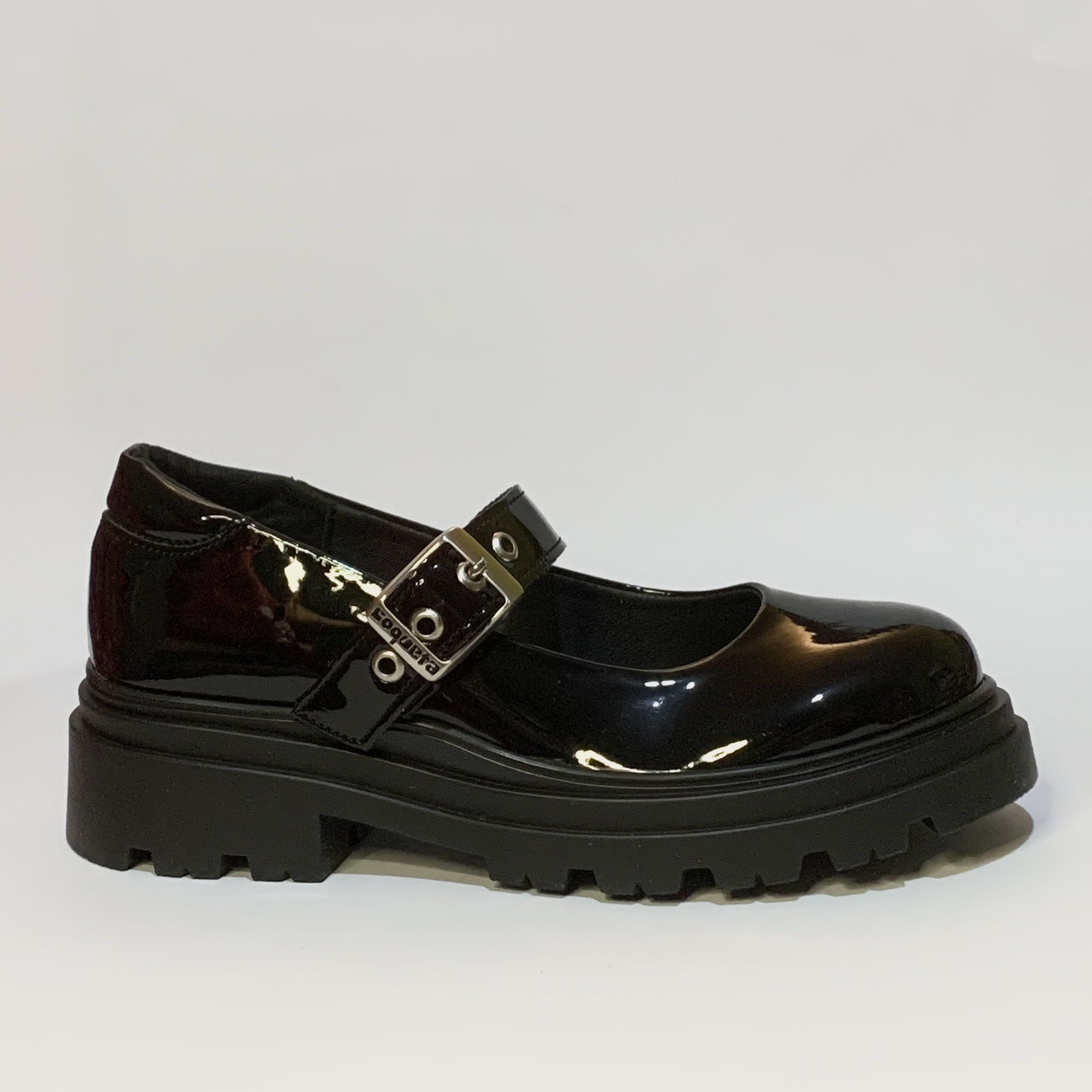Zapatos charol negro COQUETA