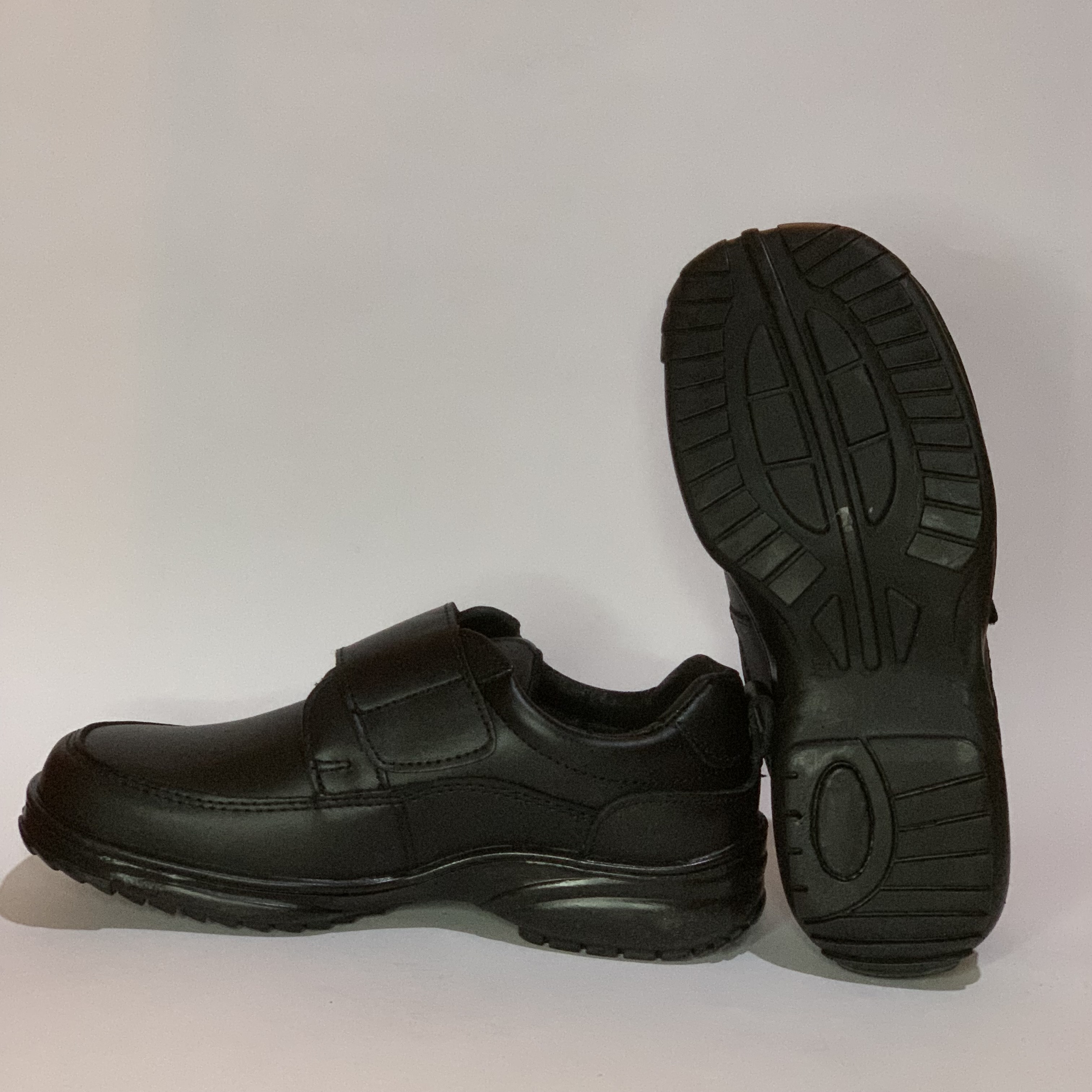 Zapato escolar negro CHABELO