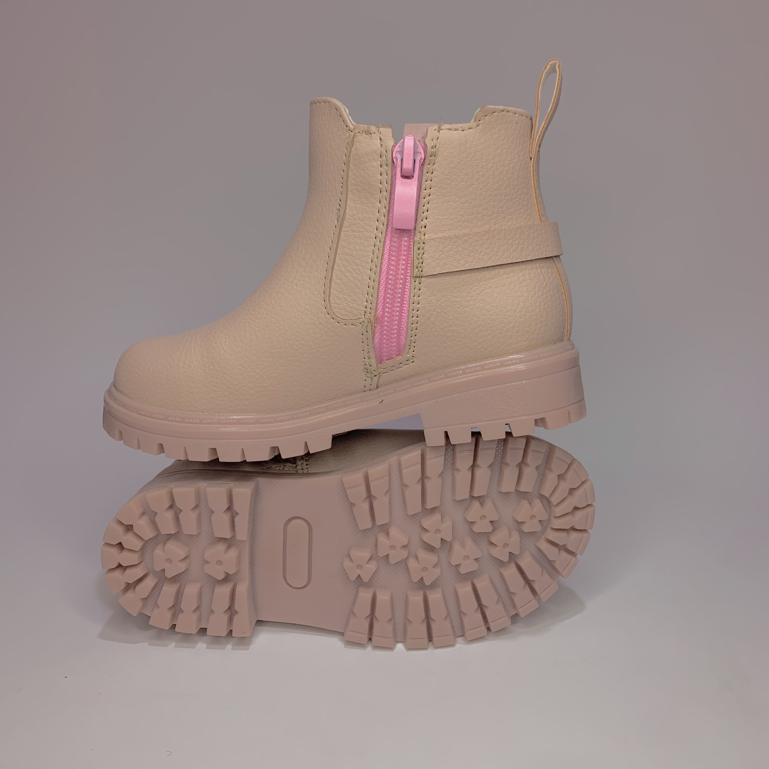 Botines rosados para niña VAVITO