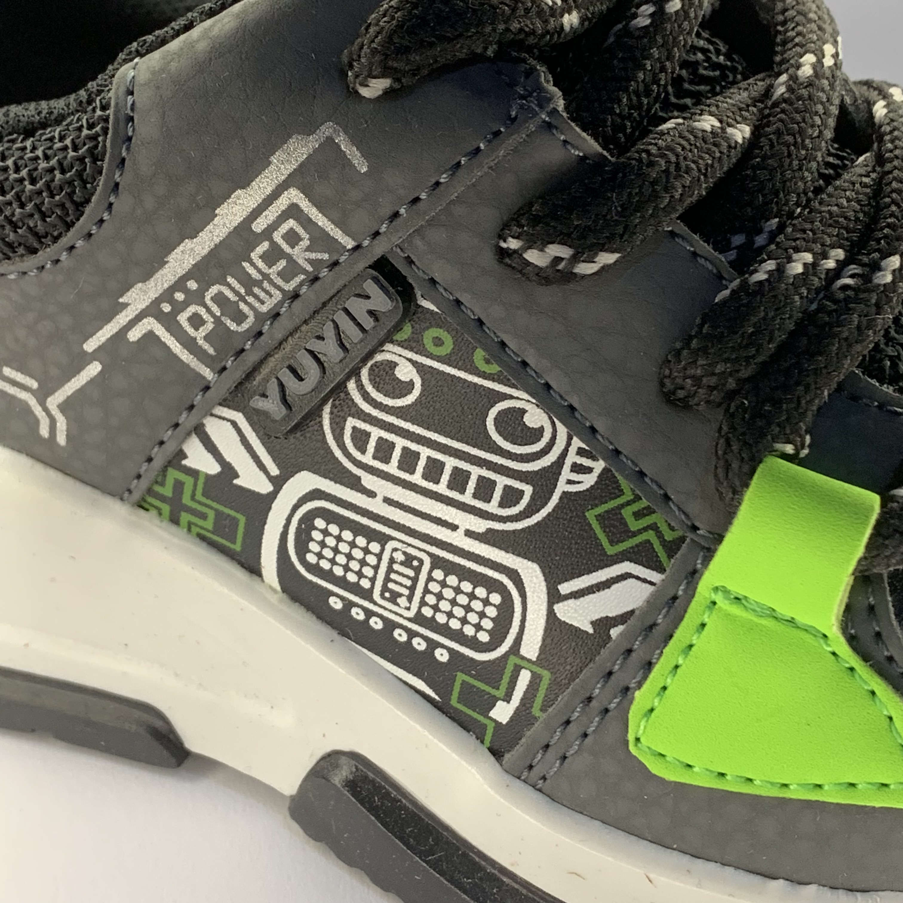 Tenis deportivos YUYIN