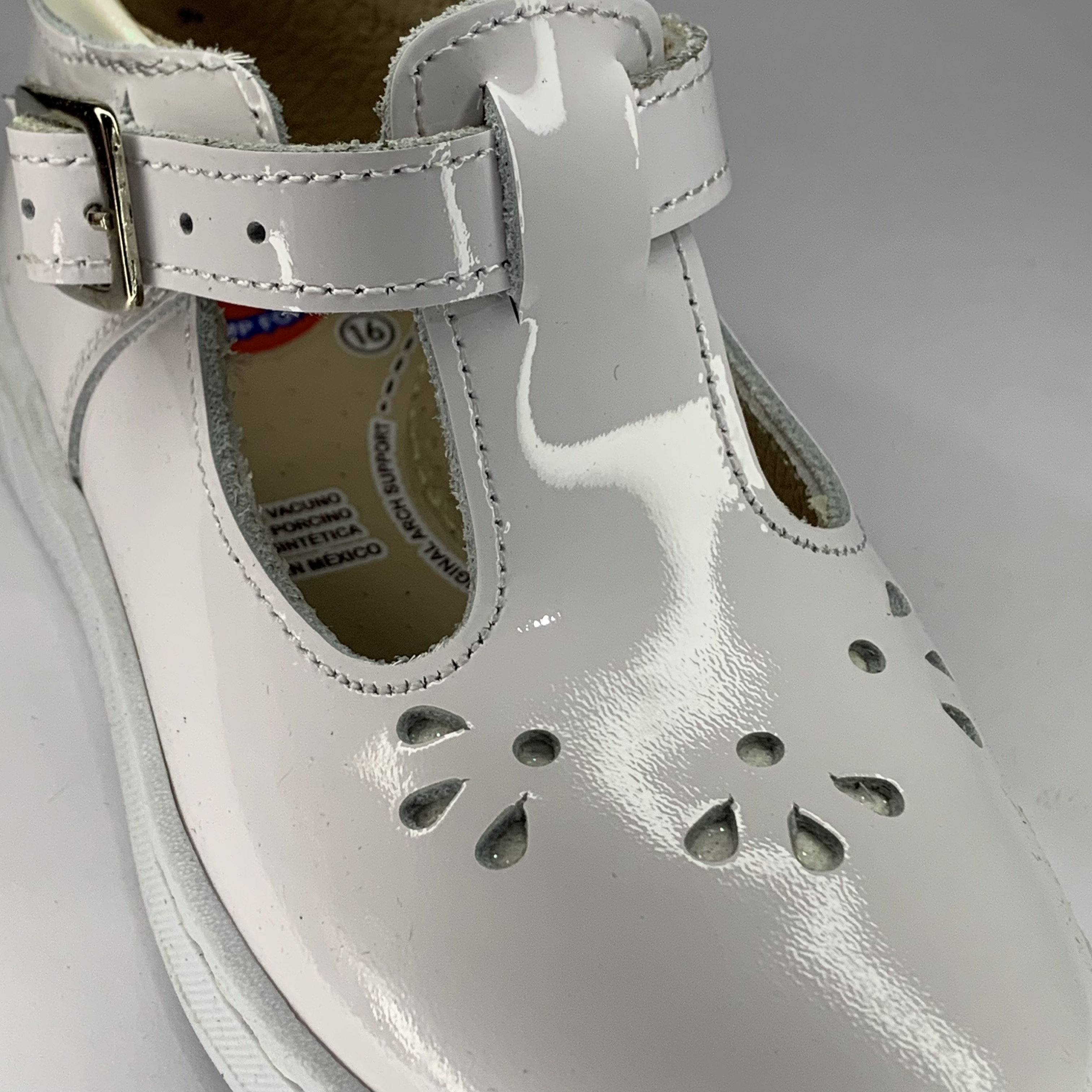 Zapatos de charol DOGI