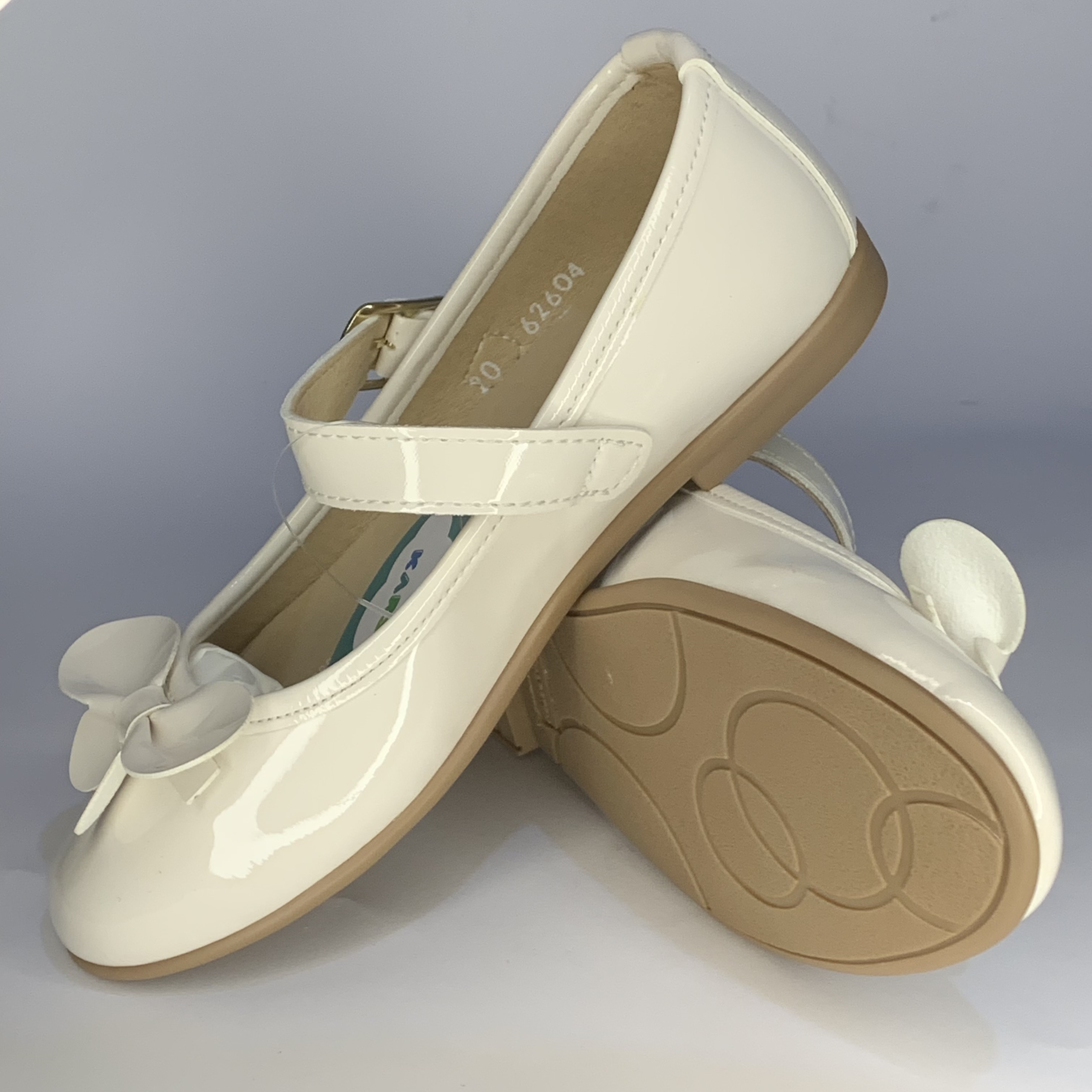 Zapatos tipo bailarina para niña