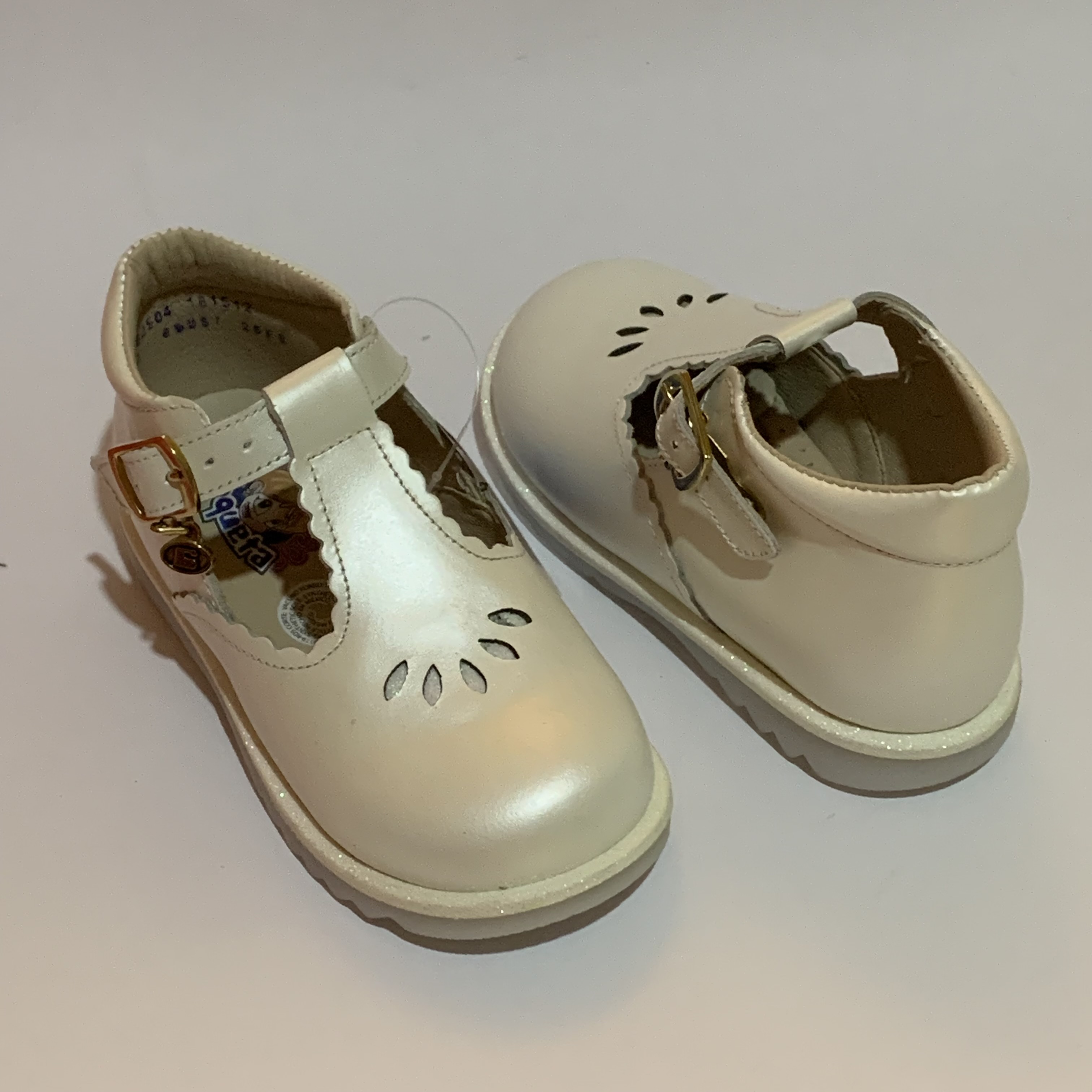 Zapatos perla Coqueta 