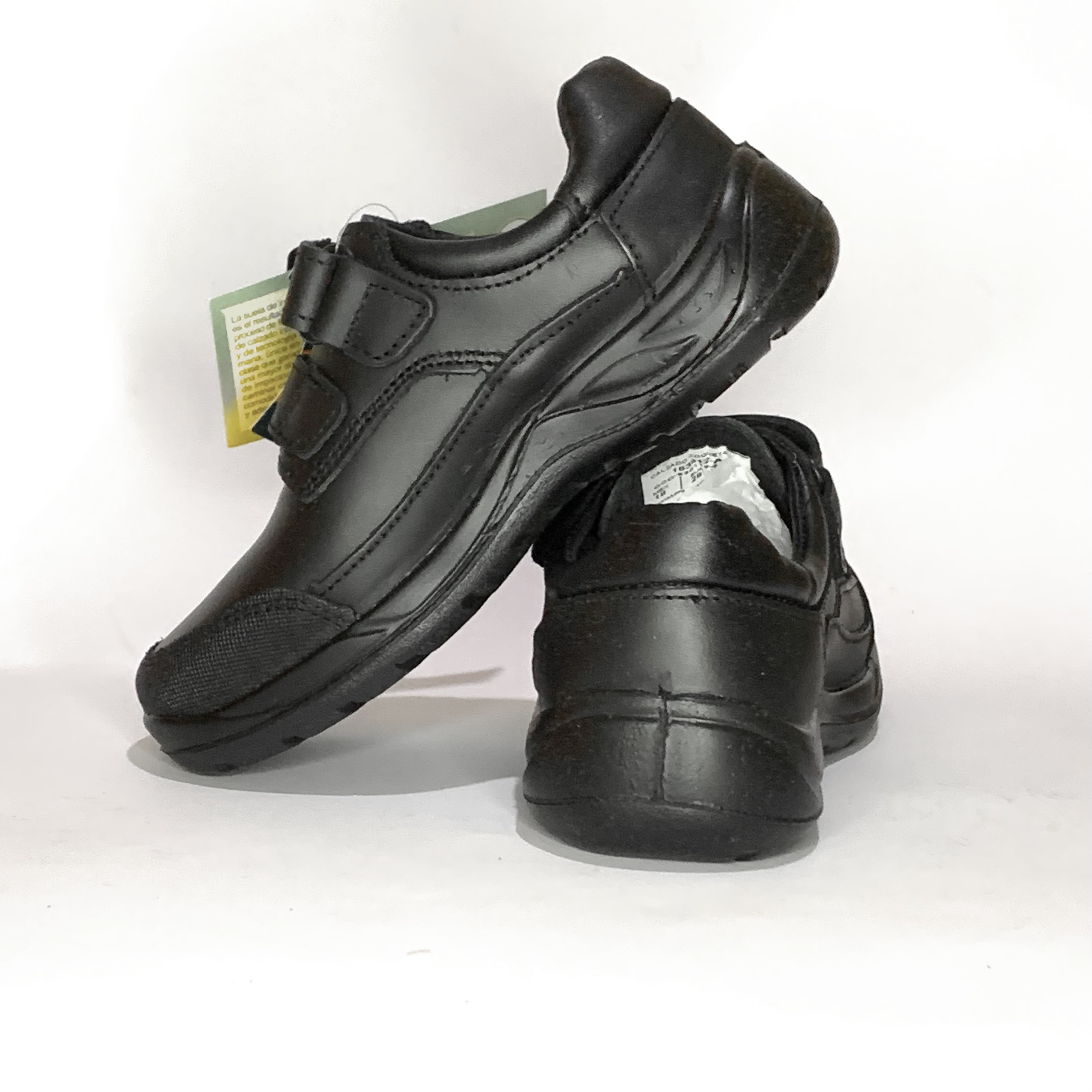 Zapato escolar negro con velcro AUDAZ