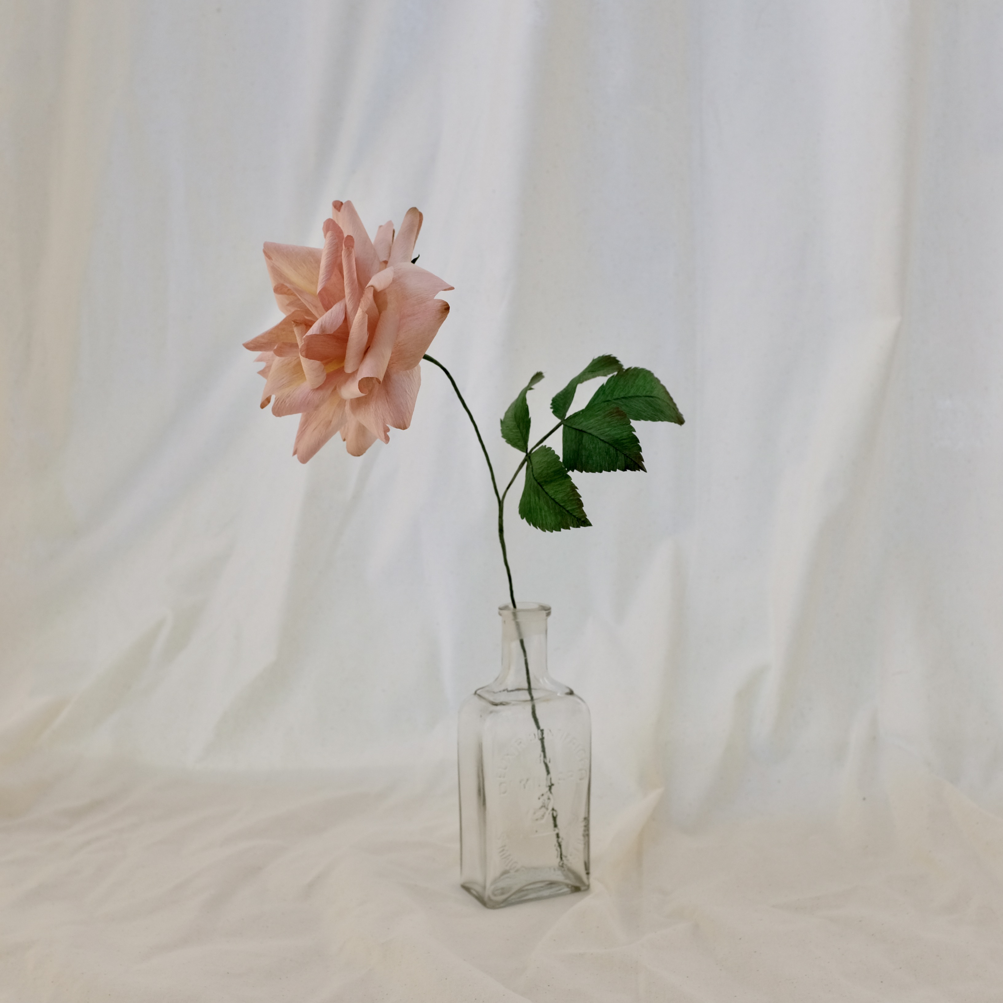 Fleur en papier : Rose (couleur vieux rose)