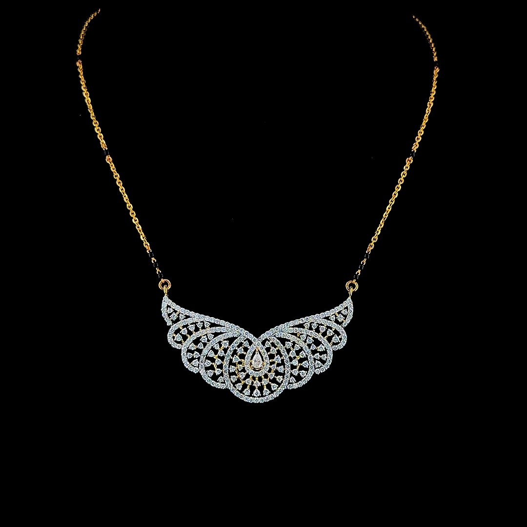 Elegant Gold and Diamond Necklace