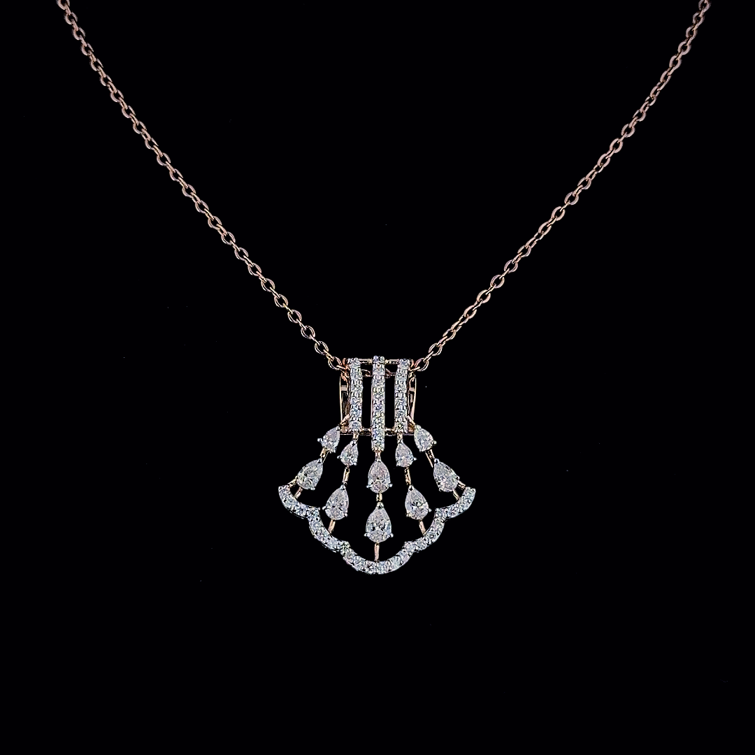 Elegant Diamond Pendant Necklace in Gold and CVD