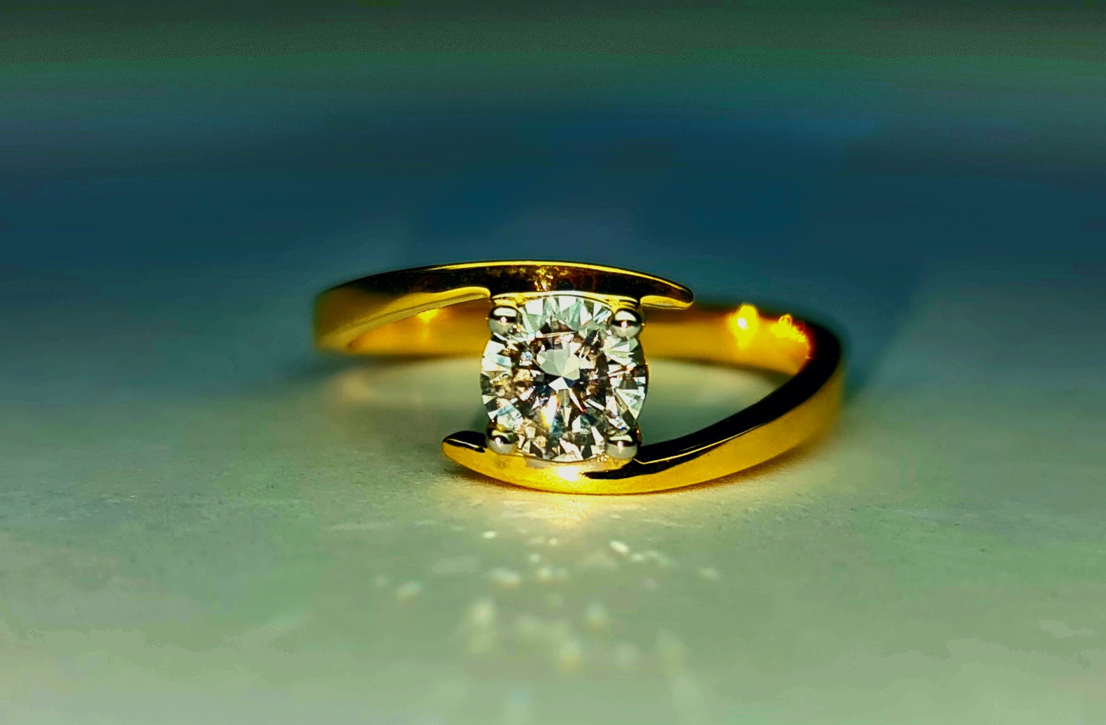 Gold Diamond Ring