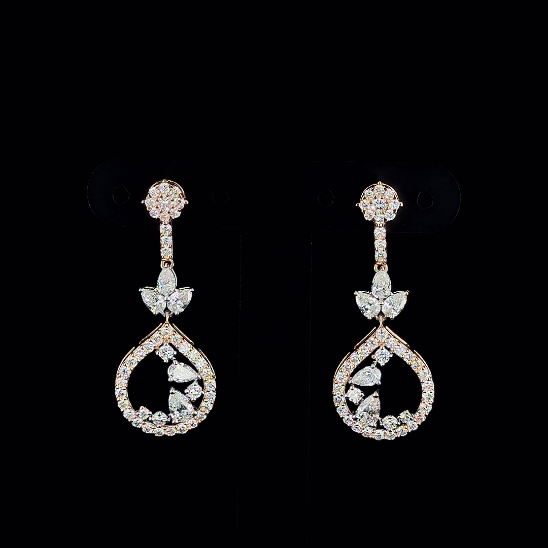 Elegant Drop Earrings in Gold and CVD