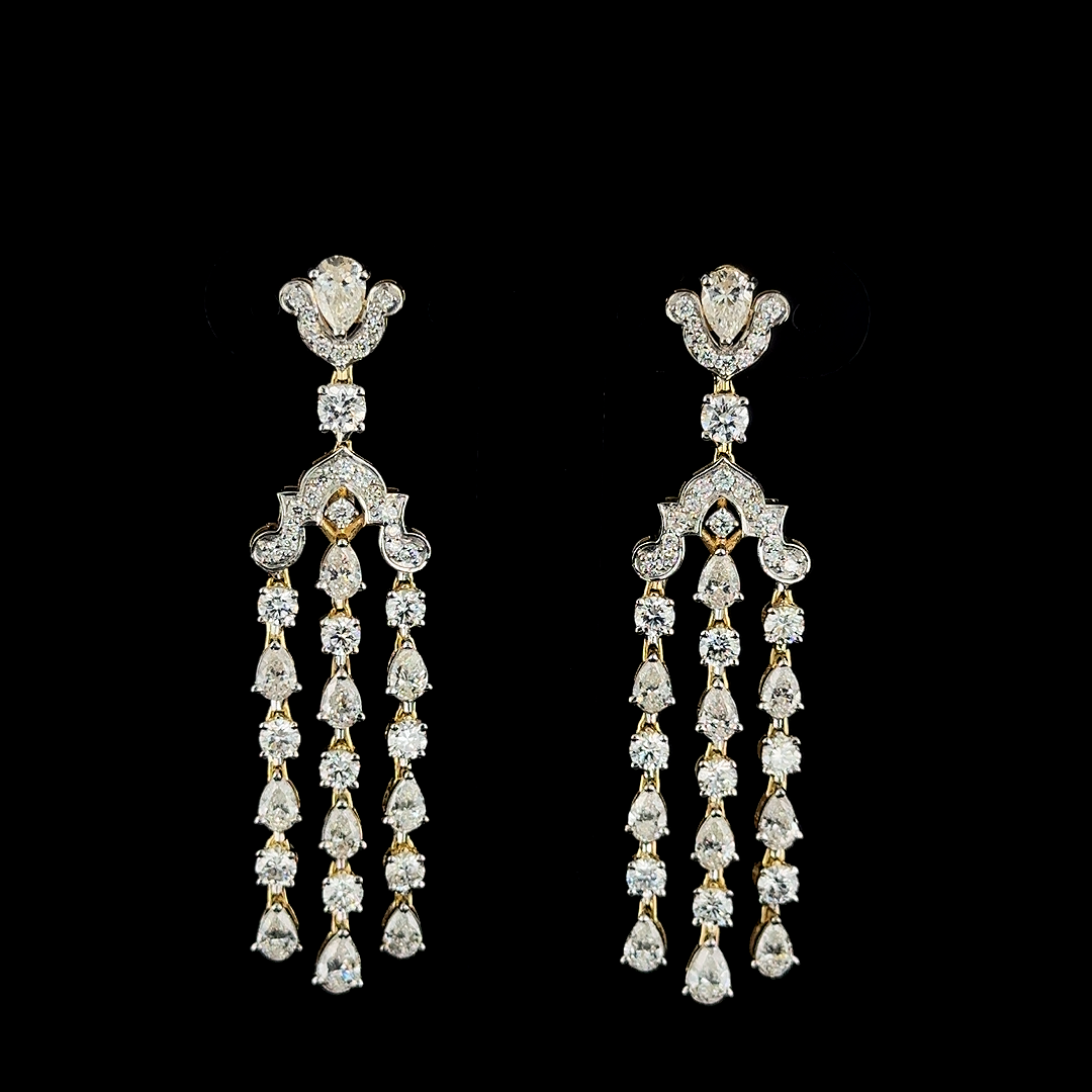 Elegant Drop Earrings in Gold and CVD