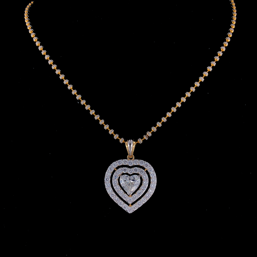 Diamond Heart Pendant Necklace in Gold and CVD