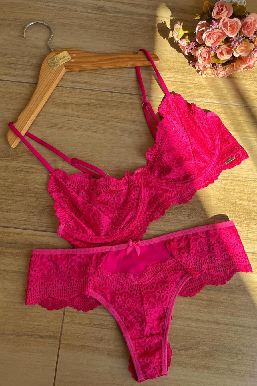 Conjunto sem bojo em lesie