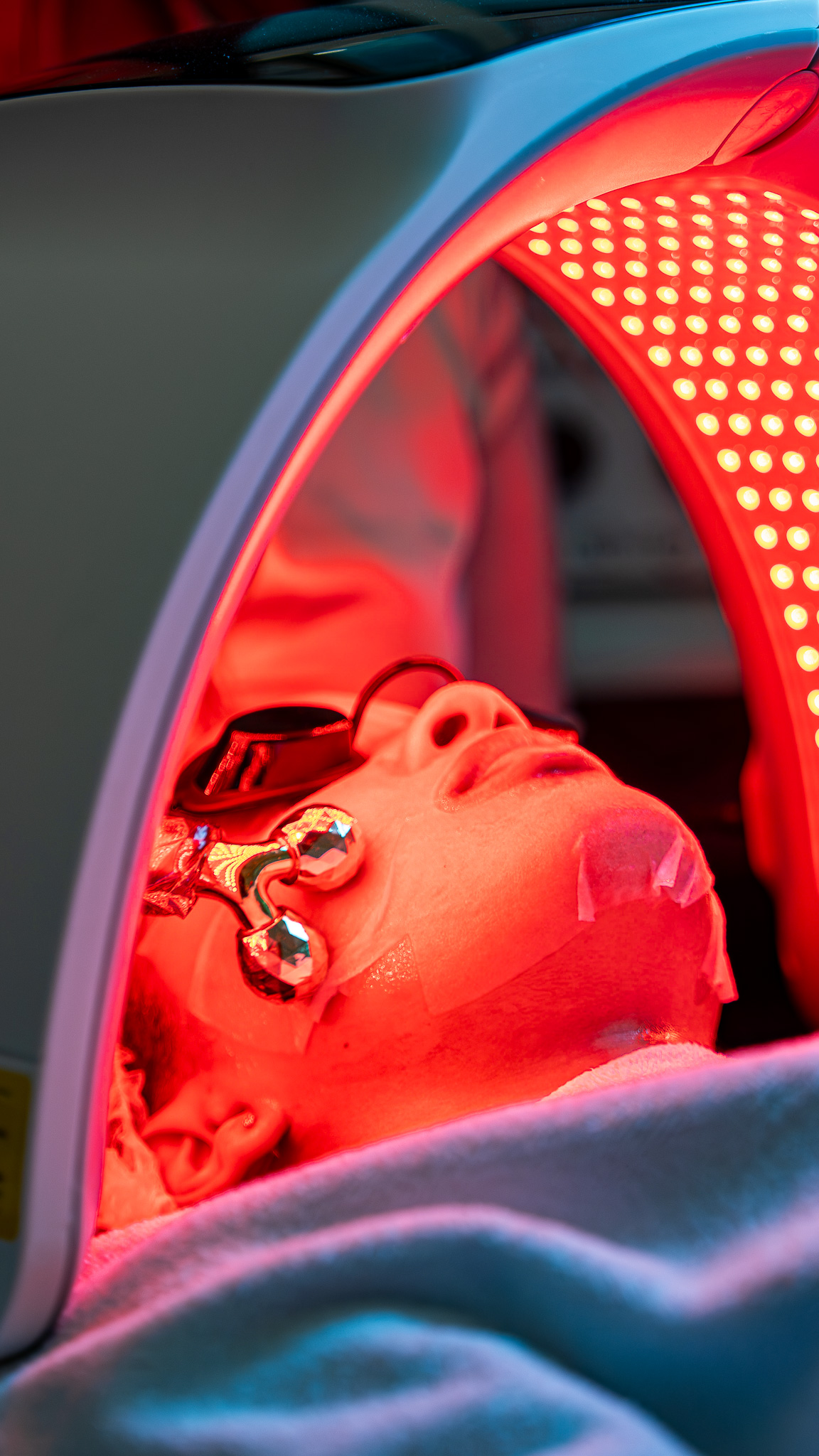 HydraFacial, Dermaplaning & Peels