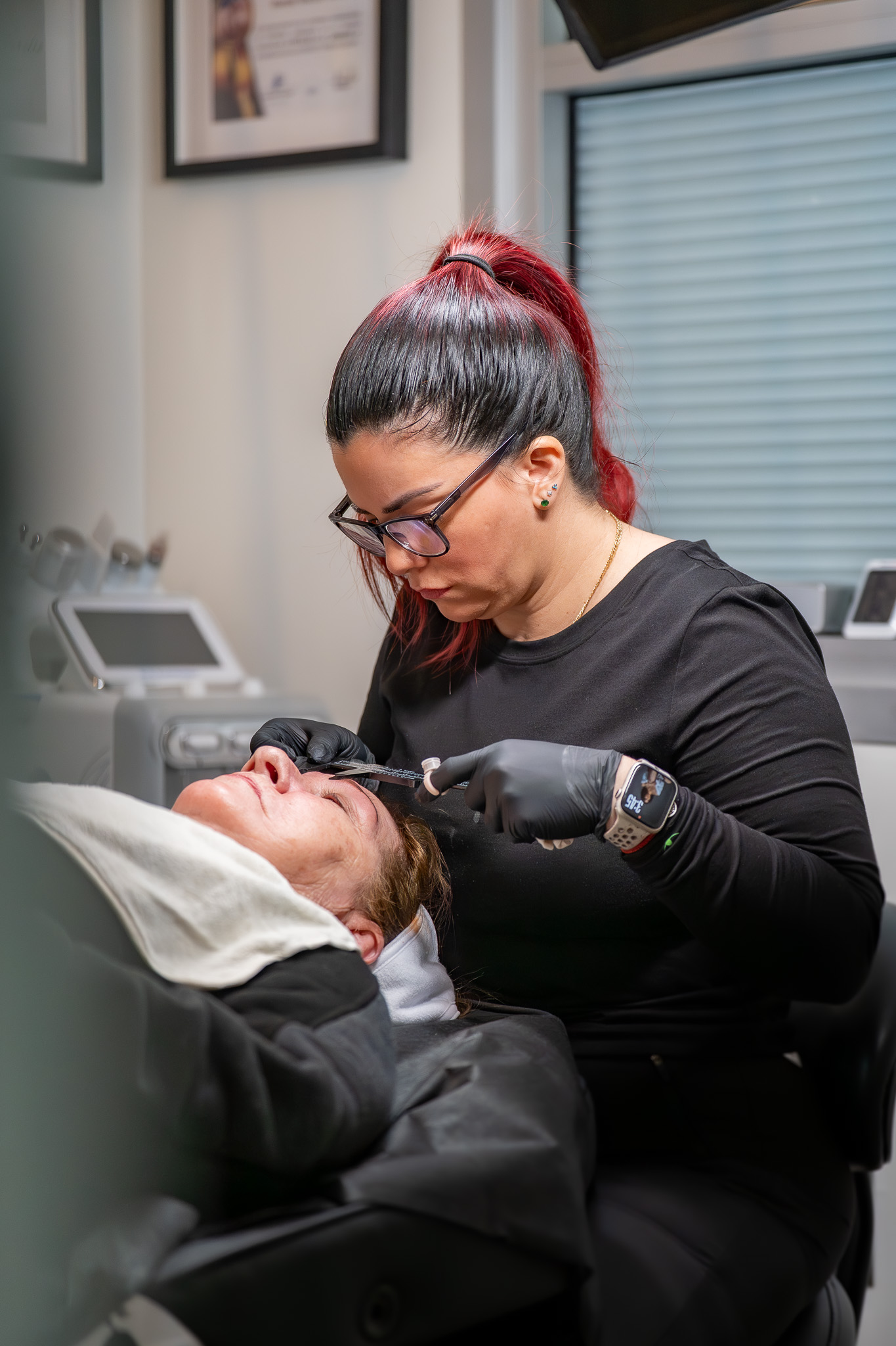 EyeBrow Microblading Sesion