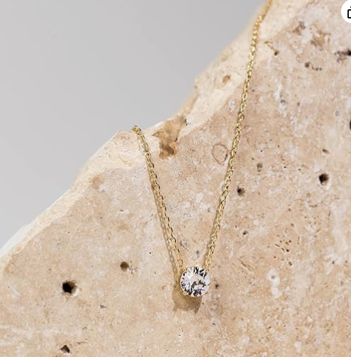 Gold Diamond Pendant Necklace