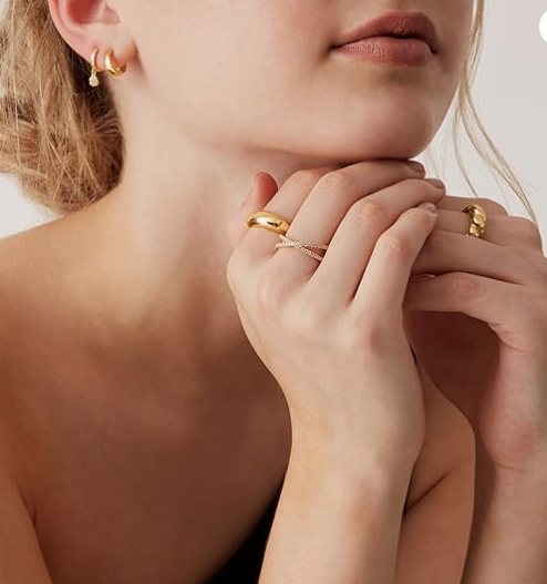 Elegant Gold Jewelry Set