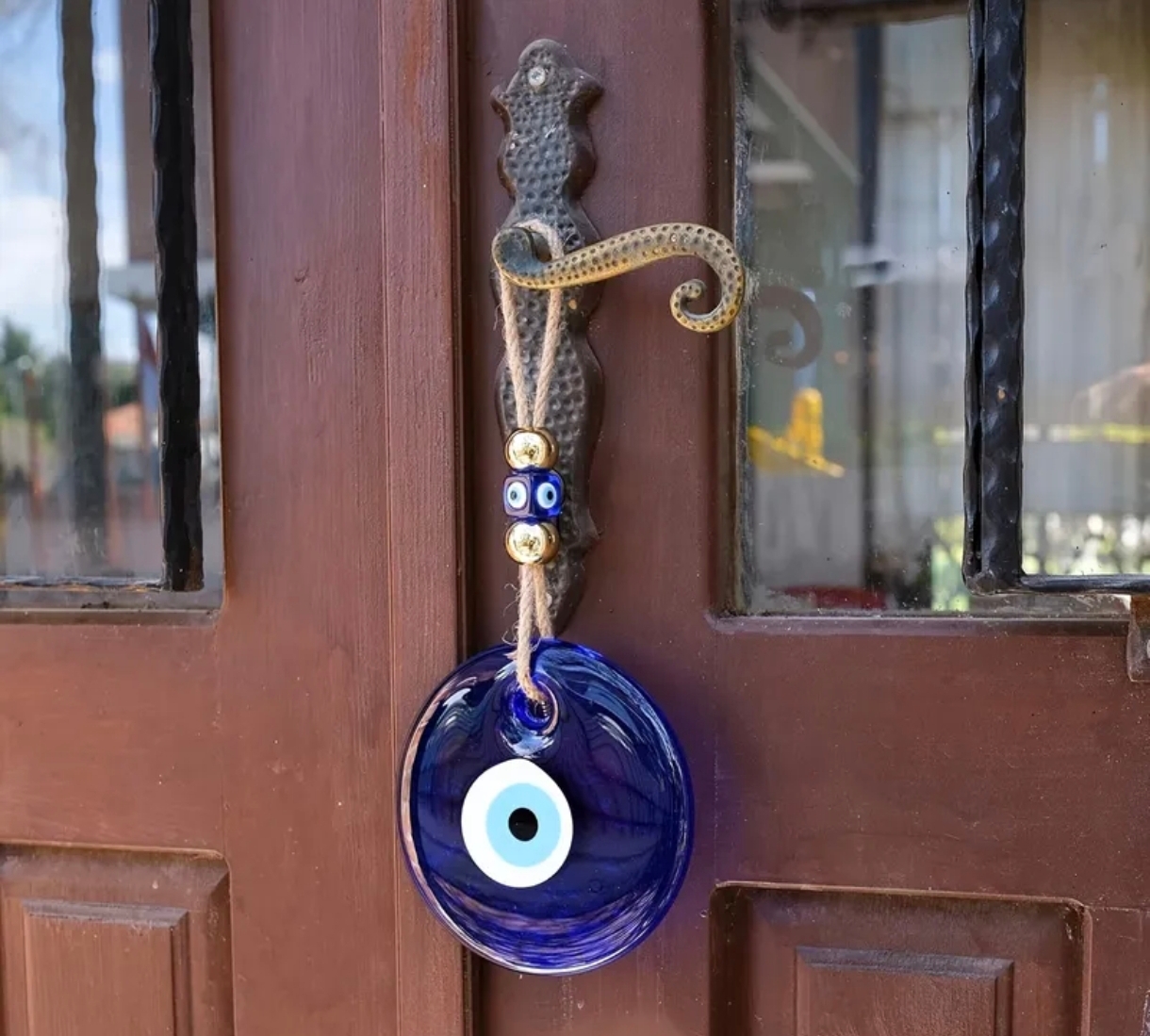 Œil porte-bonheur en verre