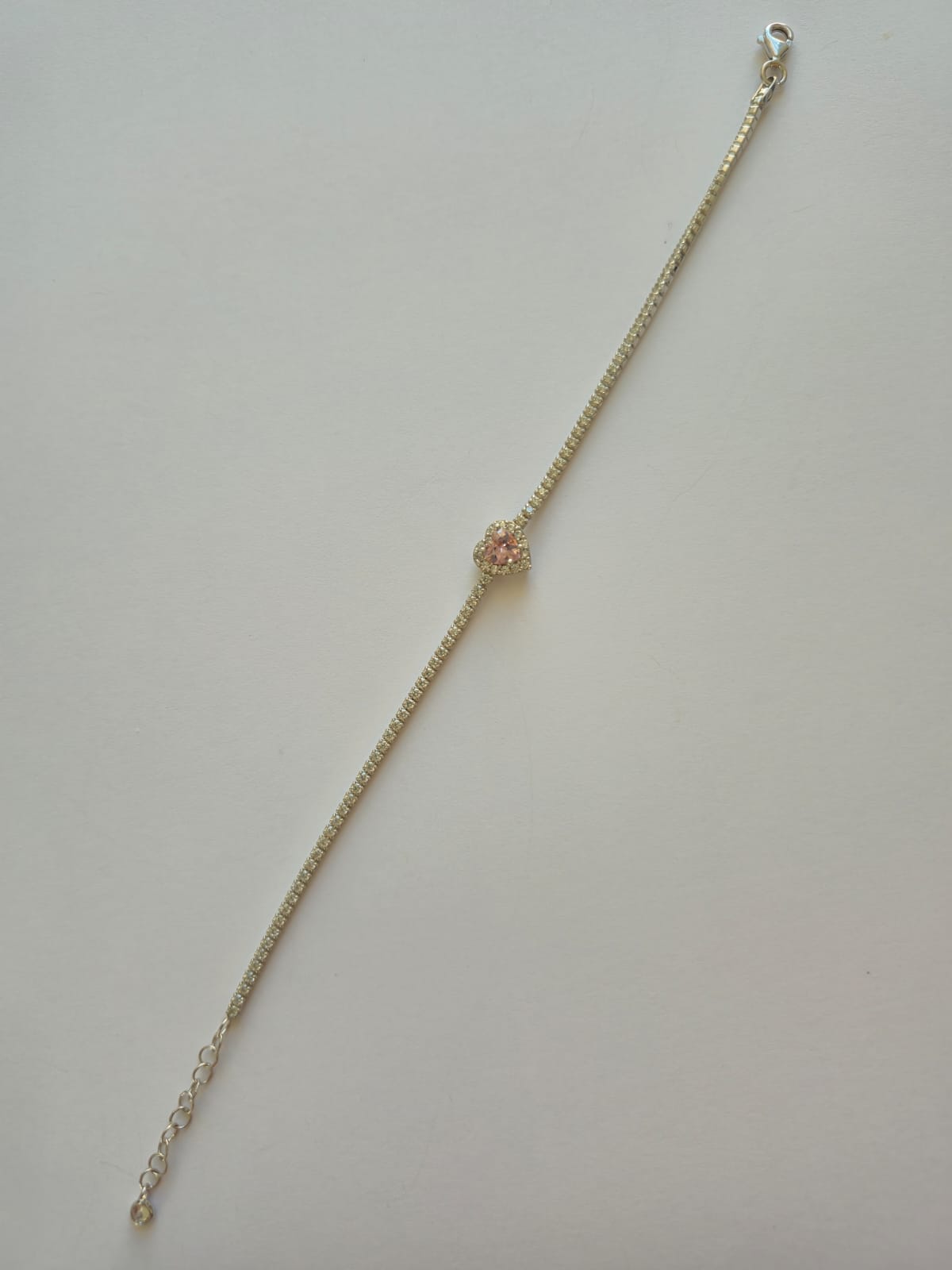 Pulsera de corazón de piedra rosa