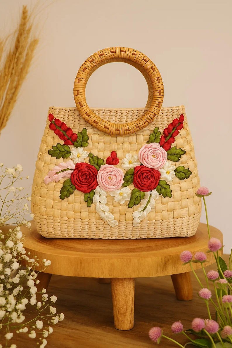 Handmade Straw Tote Bag with Round Handle Š Woven Purse with Red and Pink Ribbon Rose Embroidery