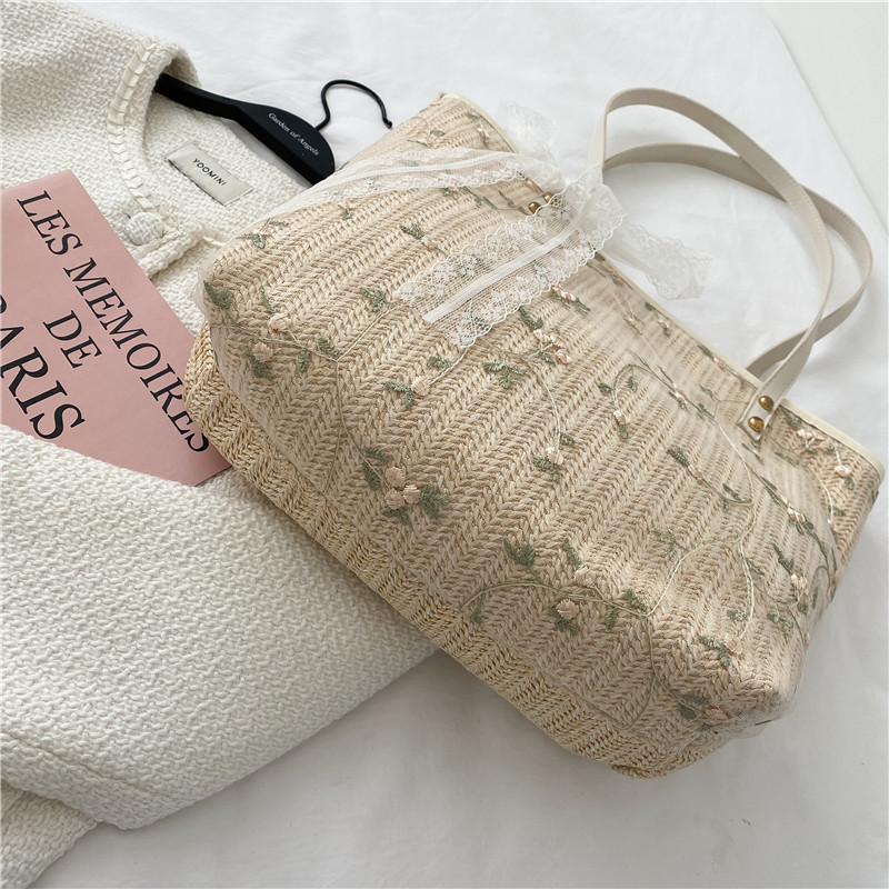 Knitted Floral Tote Bag