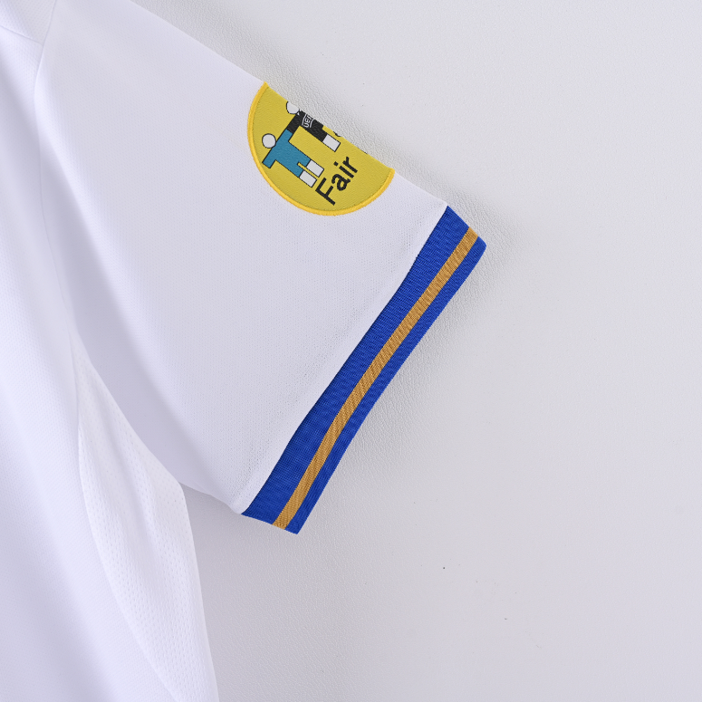 Camiseta de fútbol retro