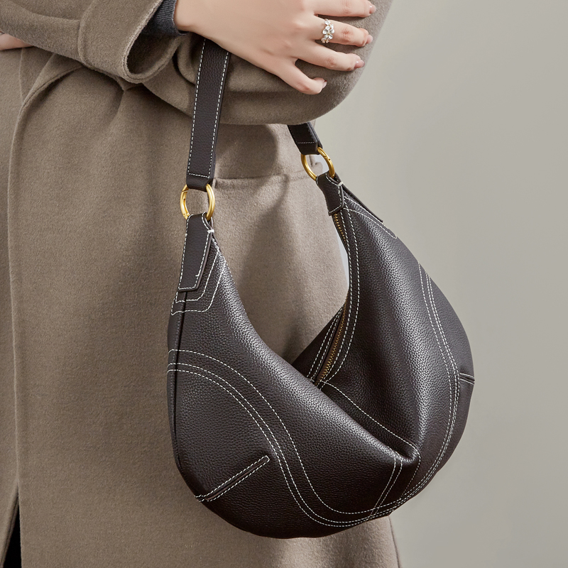 Classic Brown Leather Shoulder Bag