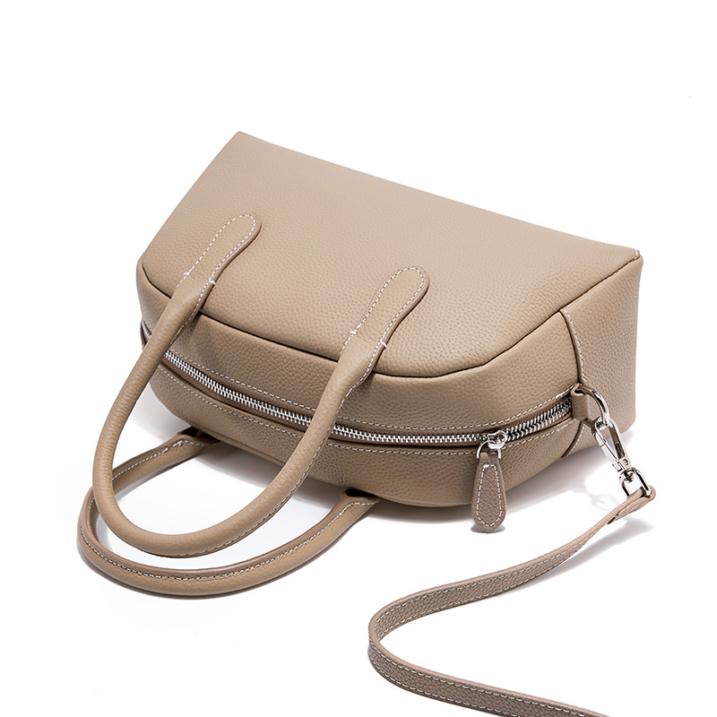 Elegant Brown Leather Handbag