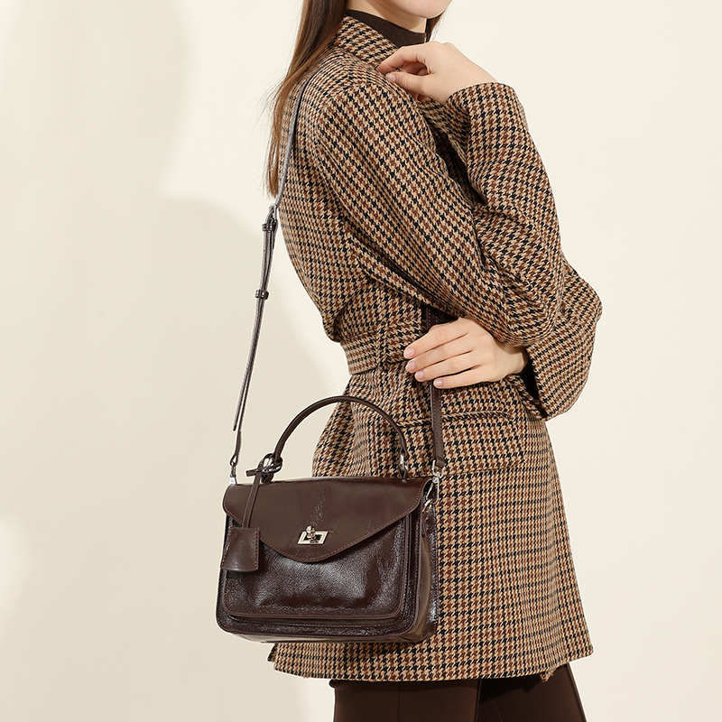 Vintage Brown Leather Shoulder Bag