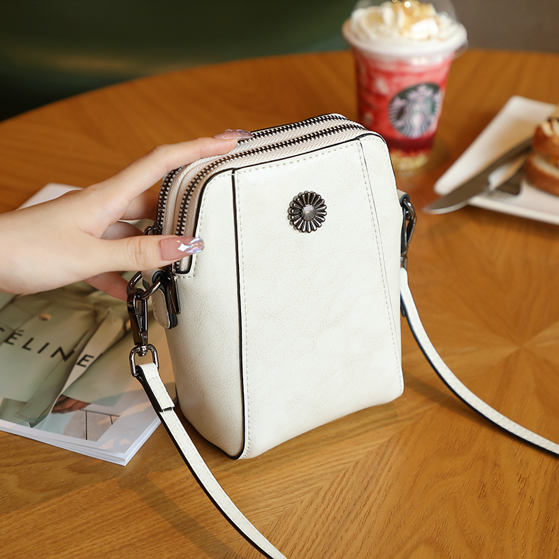 Vintage Brown Leather Crossbody Bag