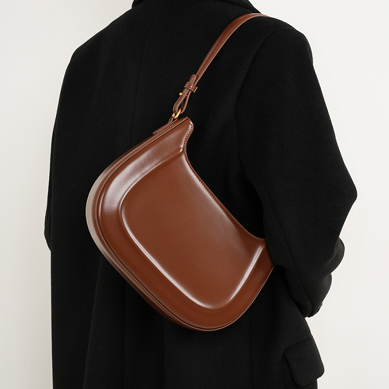 Classic Brown Leather Shoulder Bag