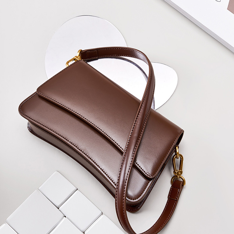 Classic Brown Leather Shoulder Bag