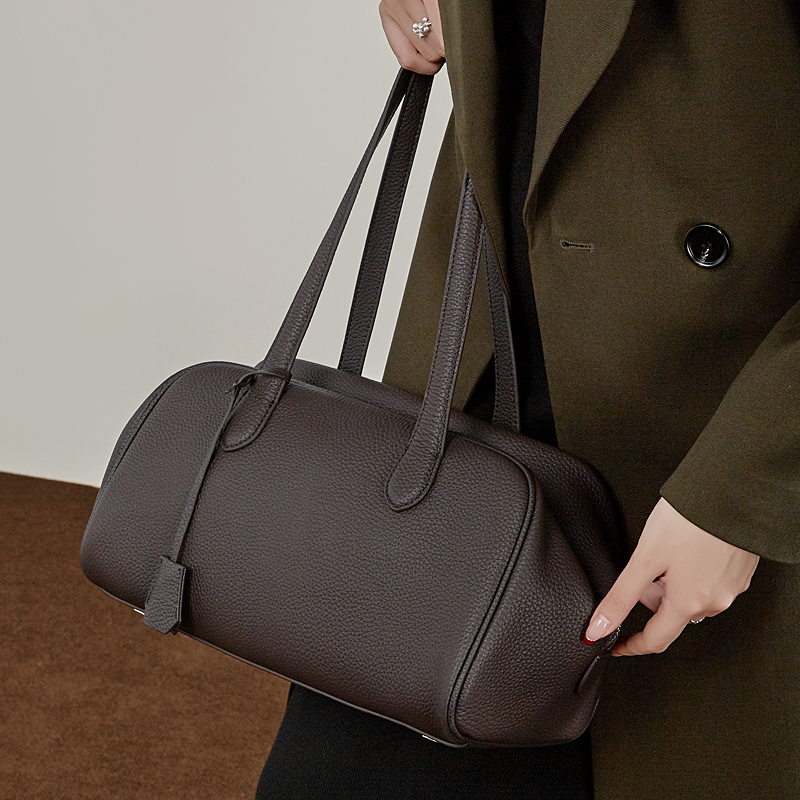 Elegant Leather Tote Bag