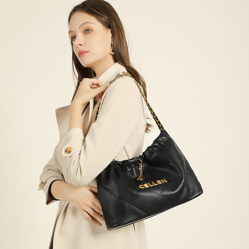 Quilted Black Shoulder Bag