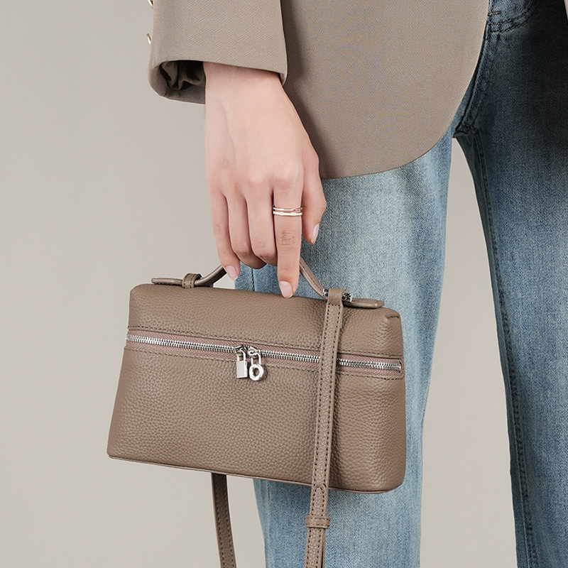 Cream Leather Shoulder Bag