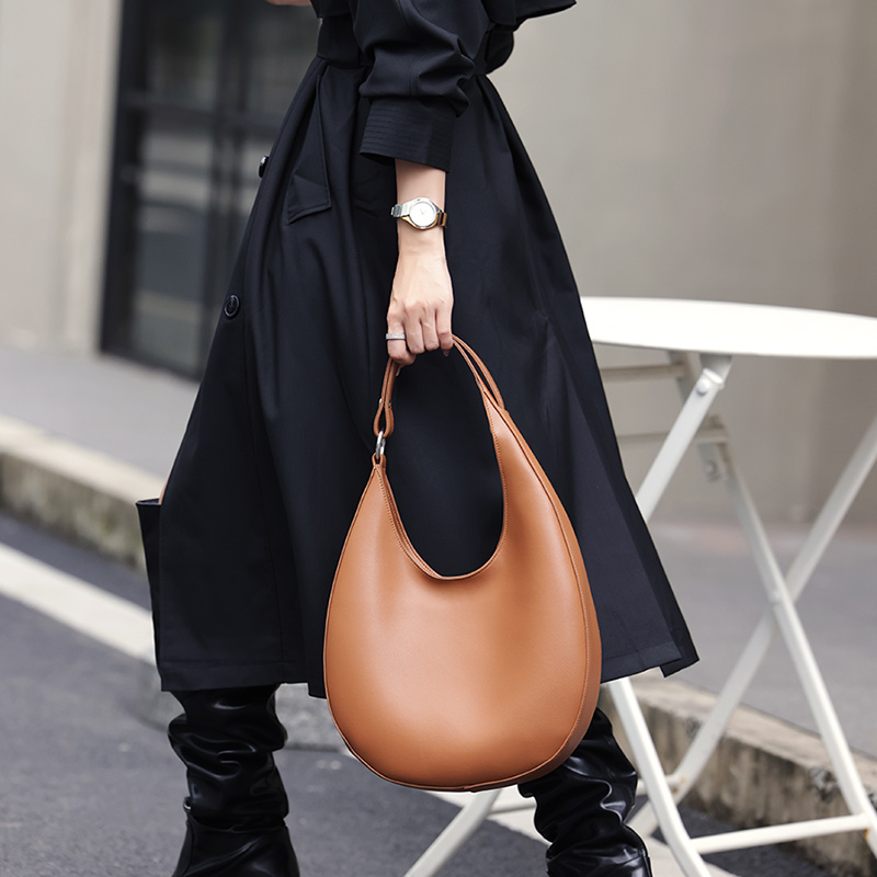 Modern Hobo Shoulder Bag