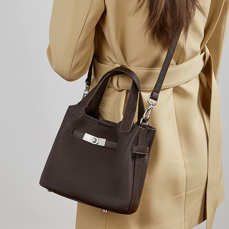 Elegant Brown Leather Handbag