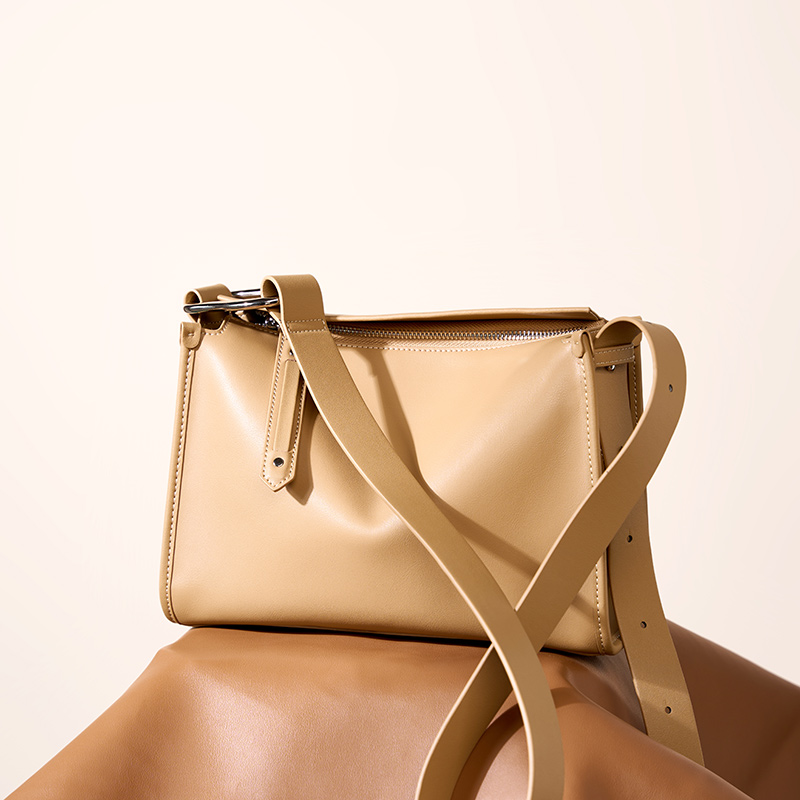 Classic Brown Leather Shoulder Bag