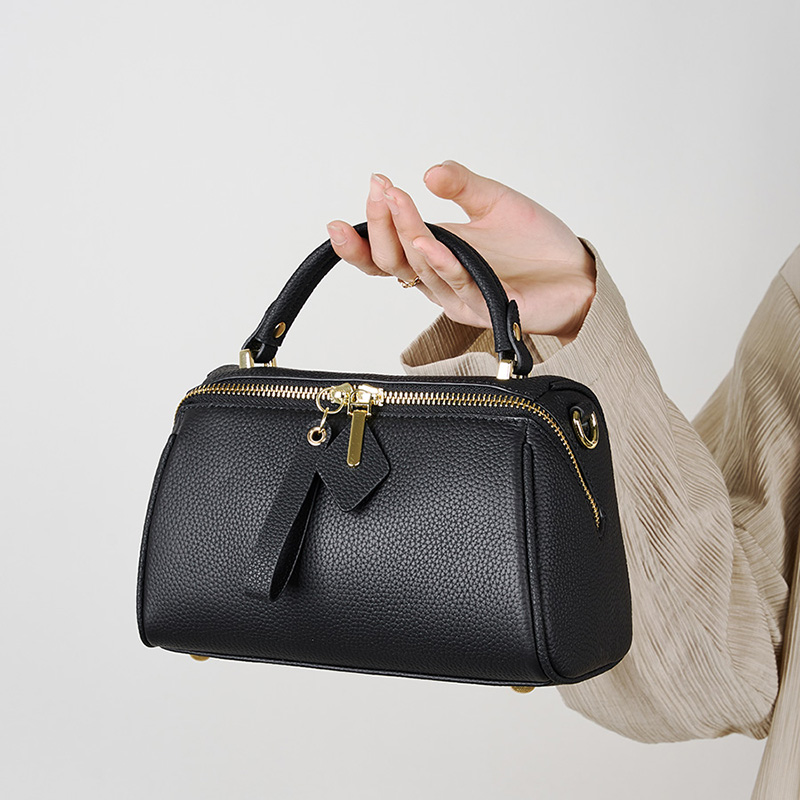 Elegant Leather Handbag