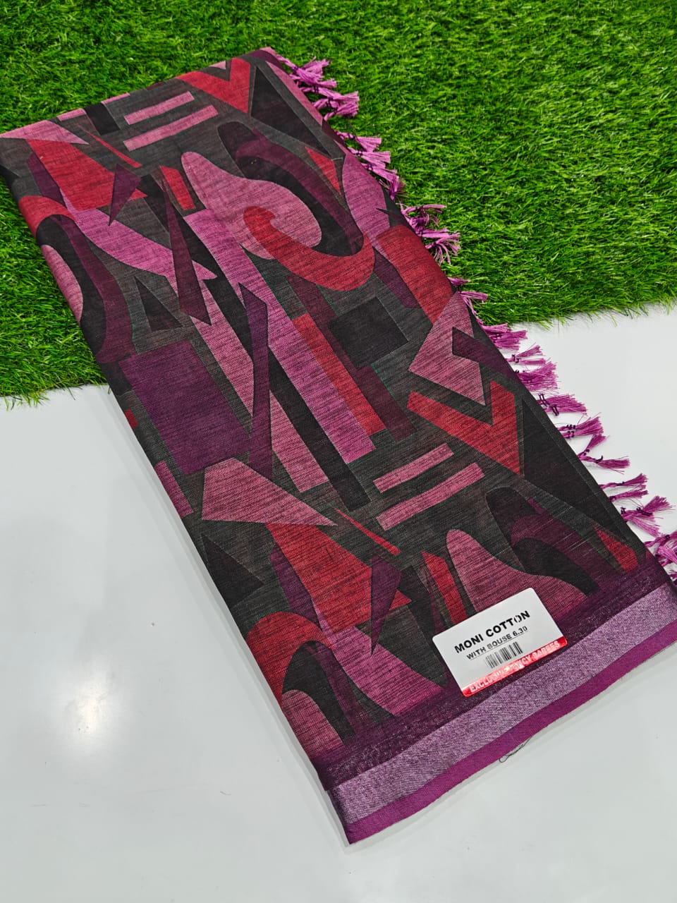 Moni cotton