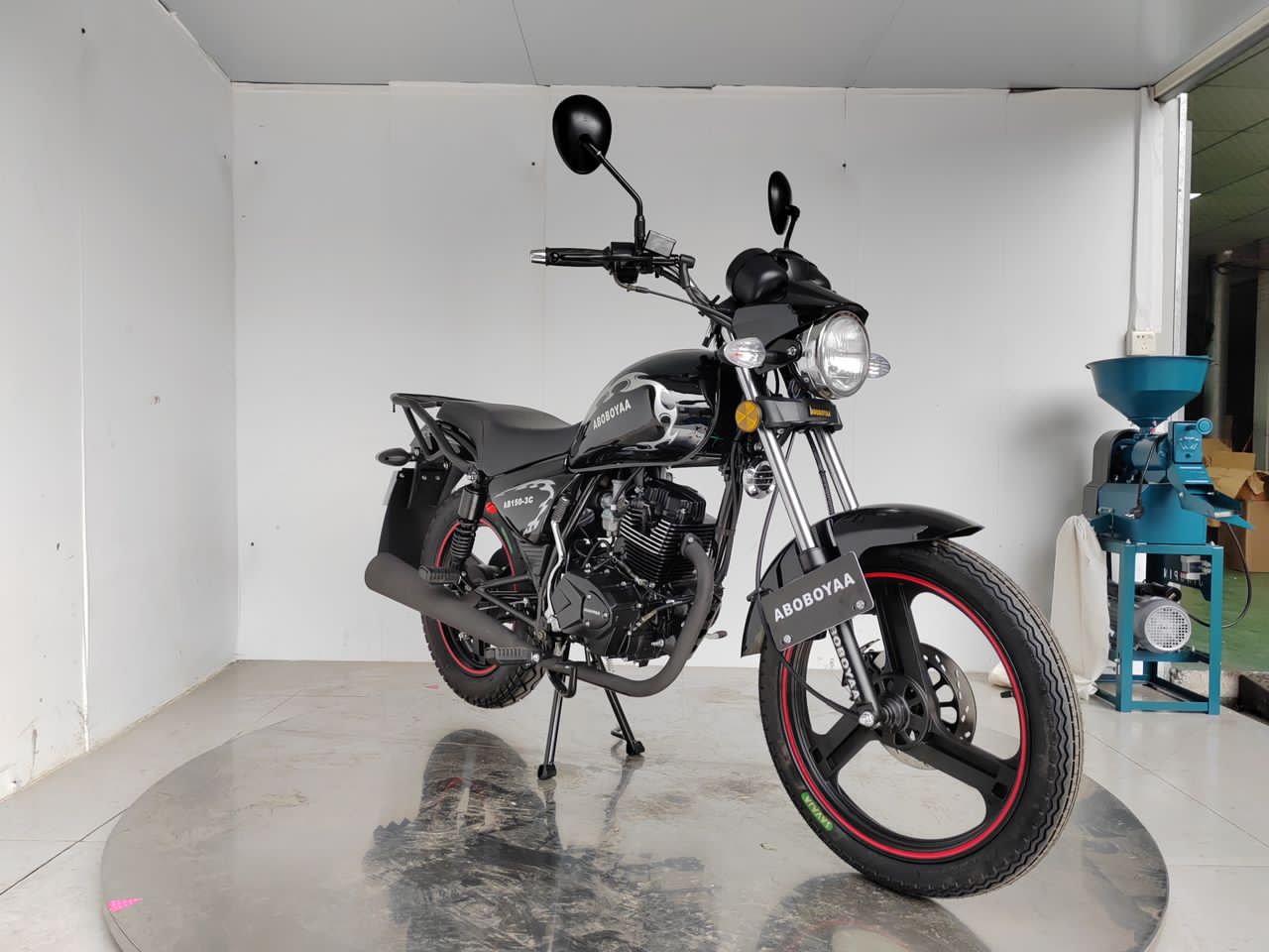 ABOBOYAA AB 150-3C MOTORBIKE