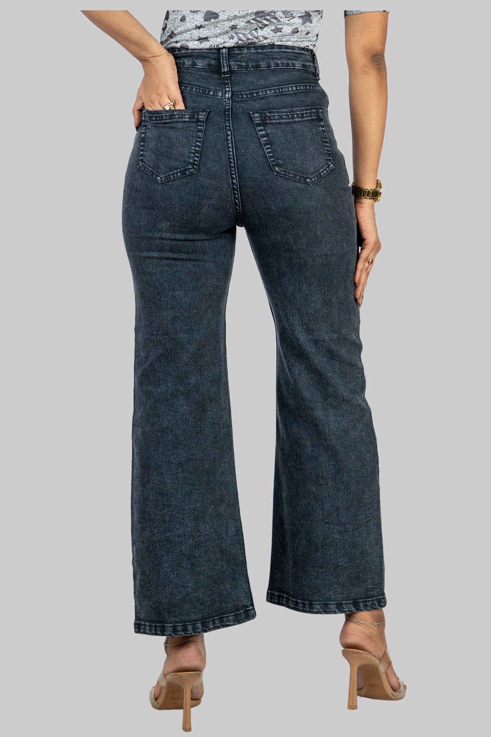Wide-Leg High-Waist Denim Jeans – Dark Wash