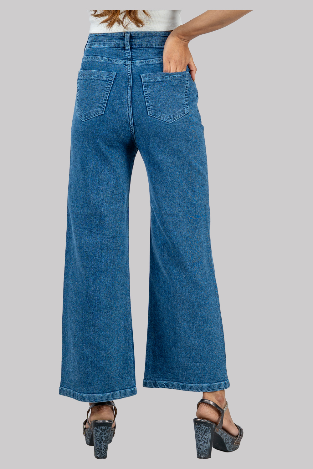 Wide-Leg High-Waist Denim Jeans – Blue