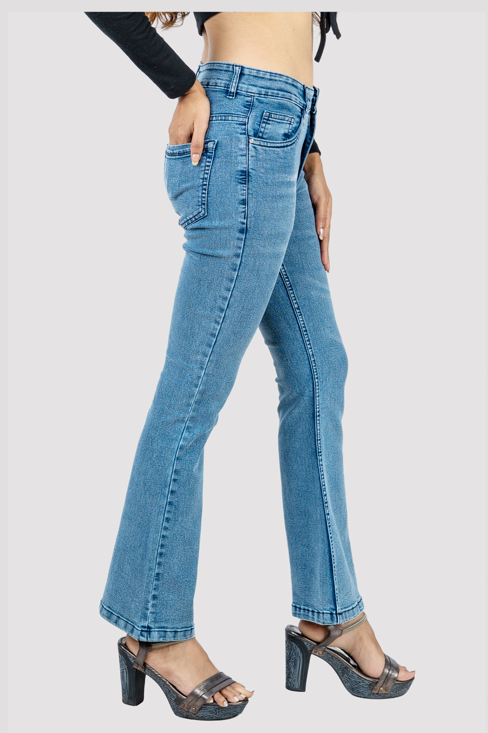 Women's High-Waist Flared Jeans