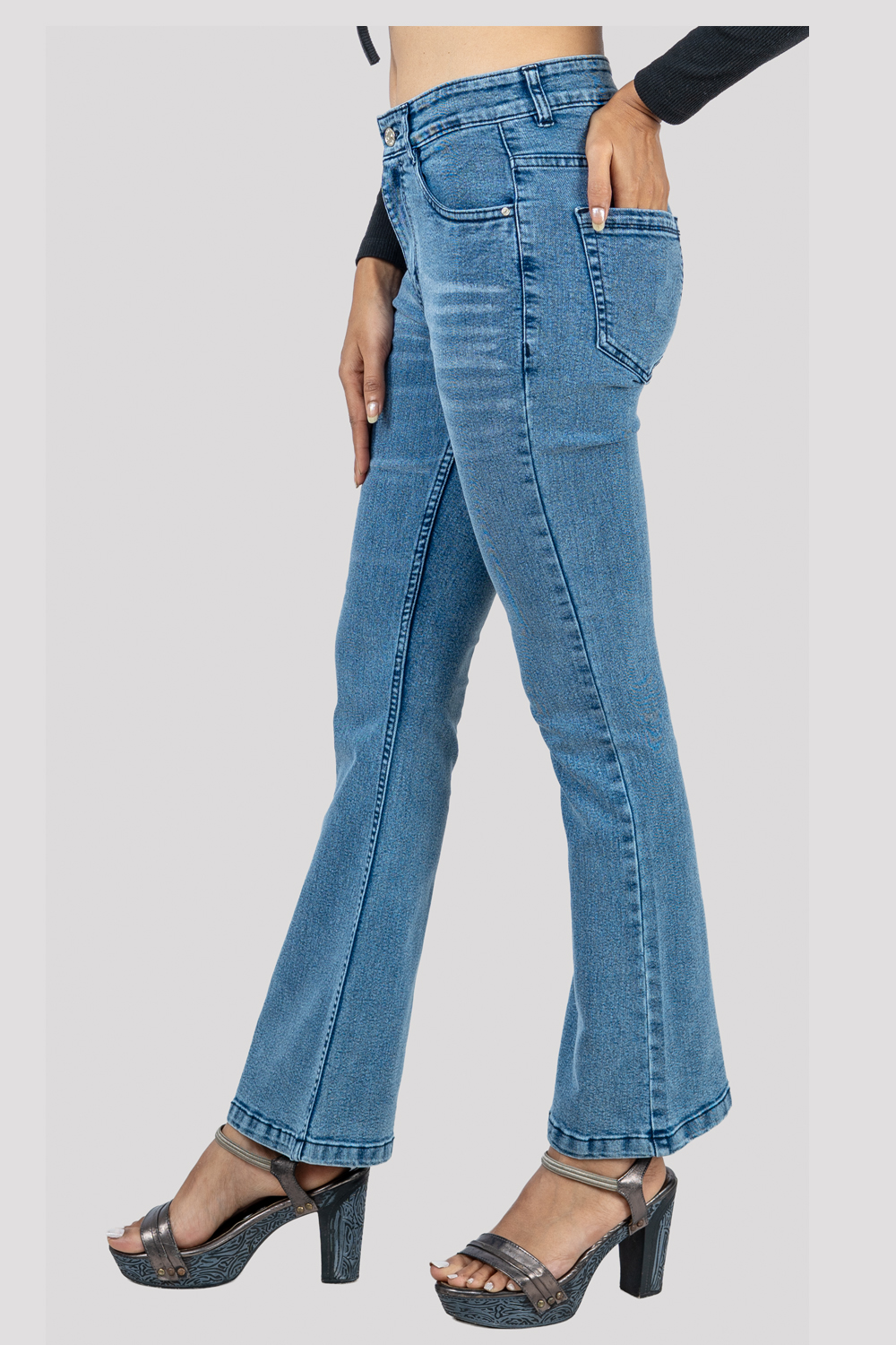 Women's High-Waist Flared Jeans