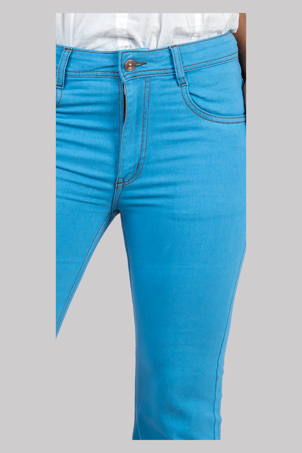 Flared High-Waist Denim Jeans – Sky Blue