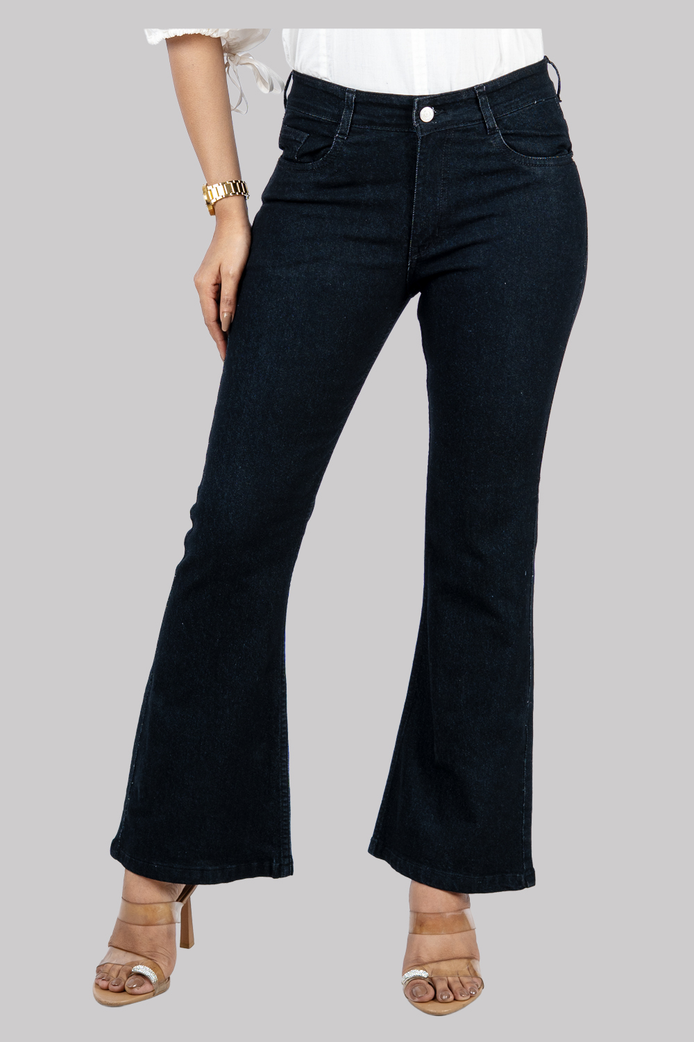 Flared High-Waist Denim Jeans – Classic Black