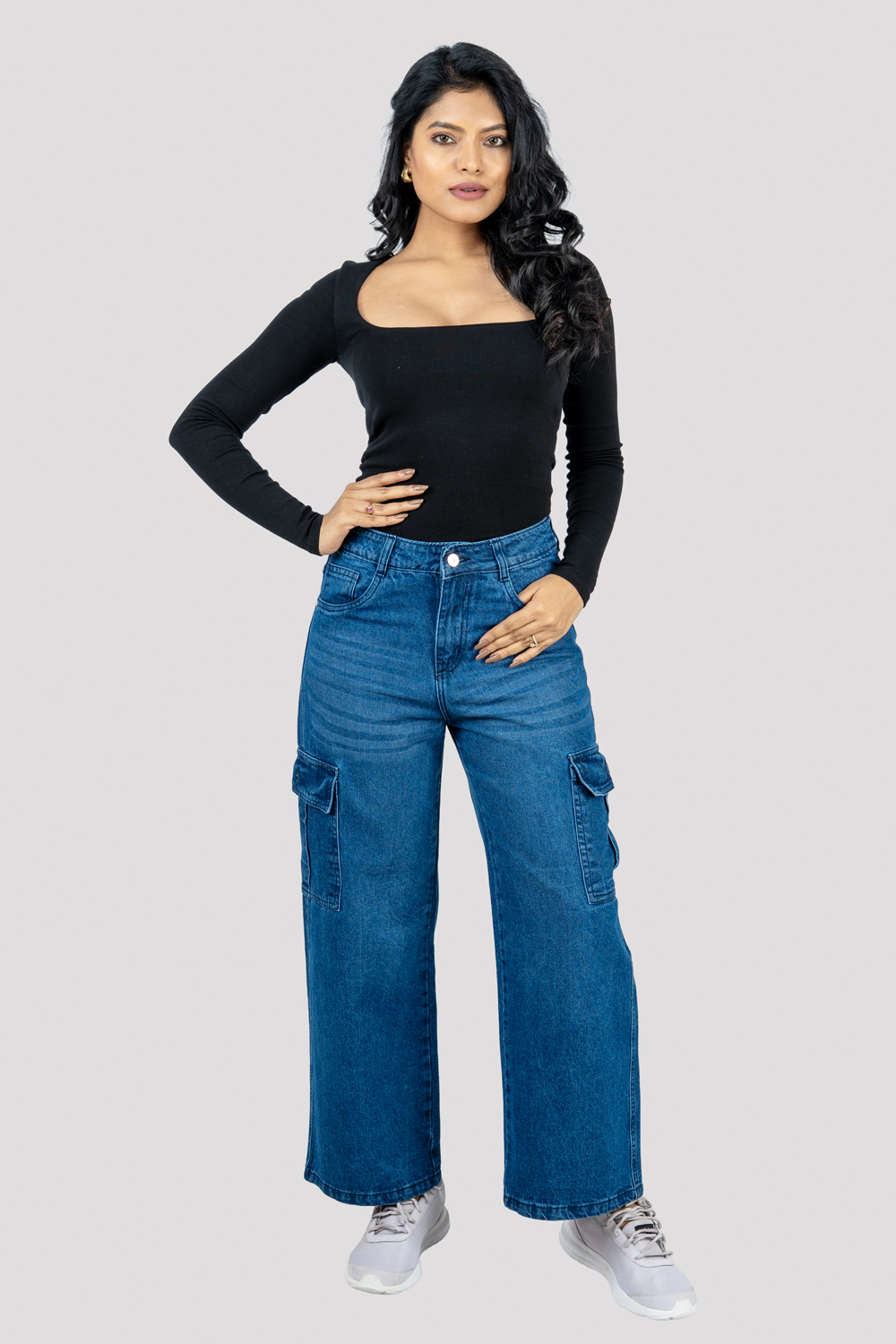 Wide Leg Cargo Jeans