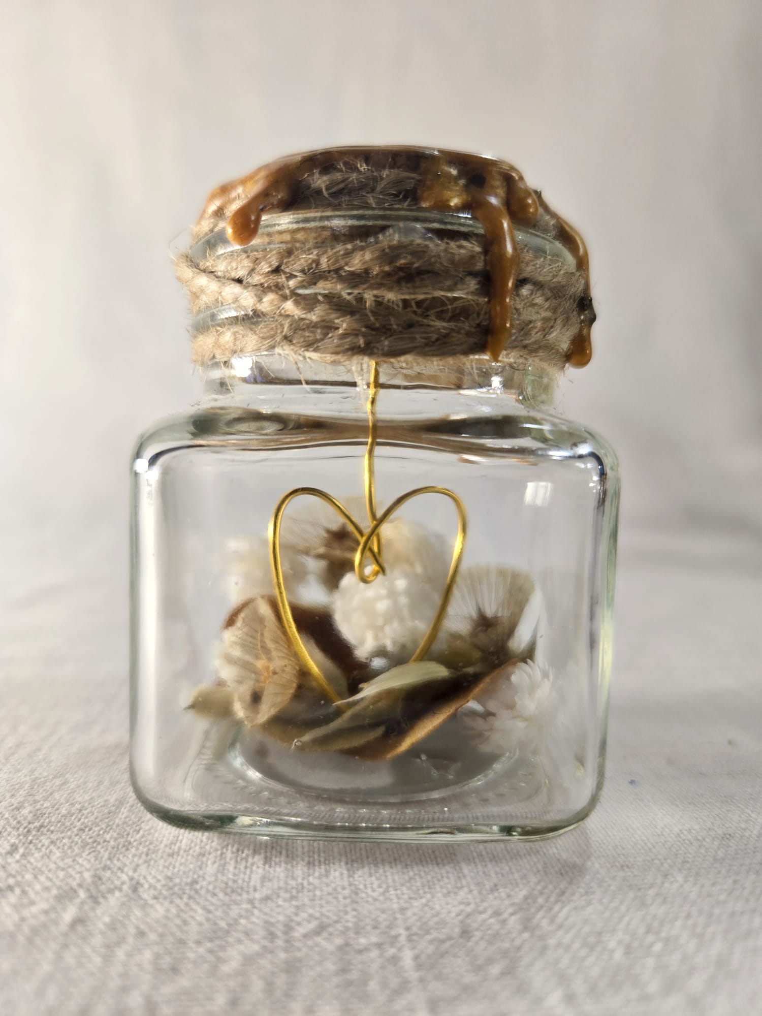 Fiole en verre scellée cœur