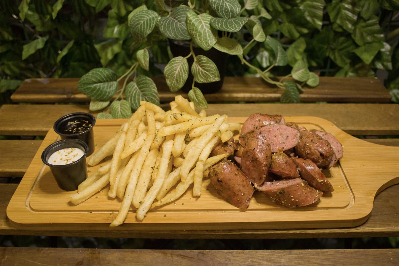 Grilled Sausage & Fries Platter