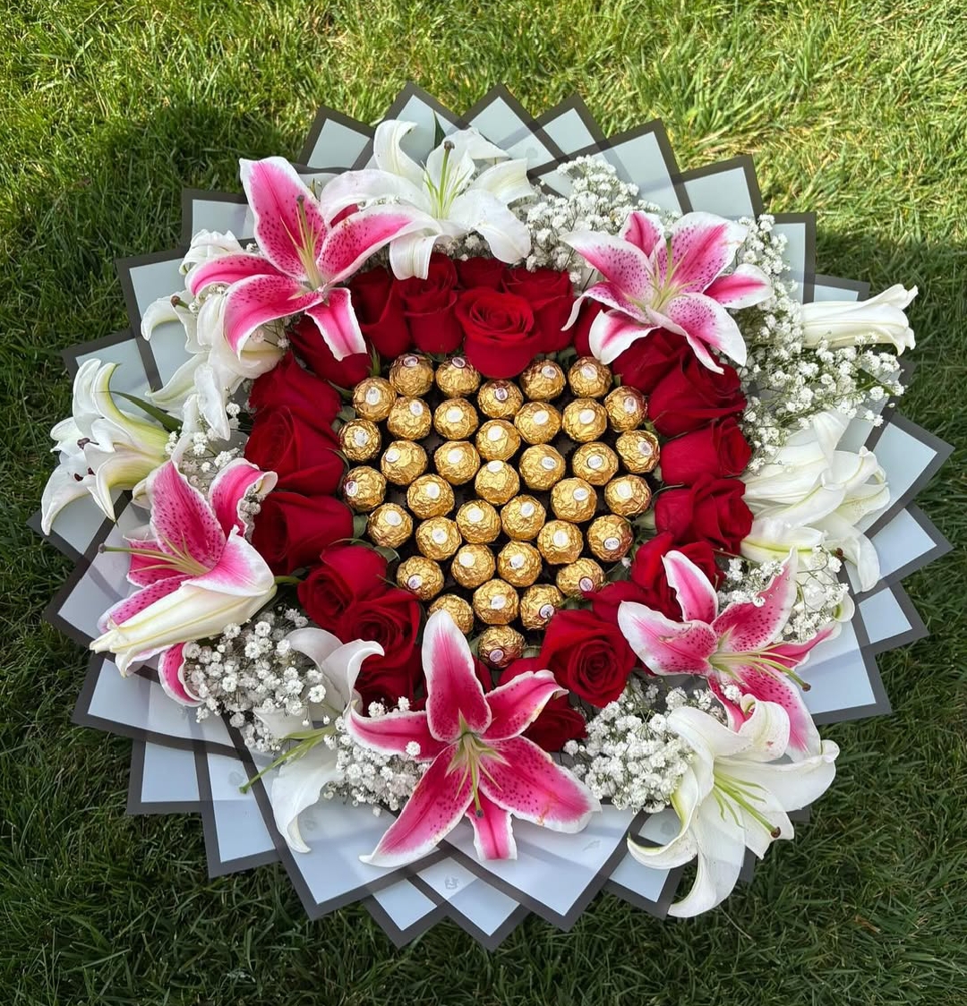 Ramo buchón de lirios 